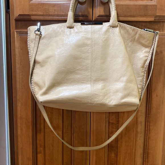 ****PRICE DROP******   EUC BOTKIER CONVERTIBLE LEATHER BAG - Picture 1 of 11